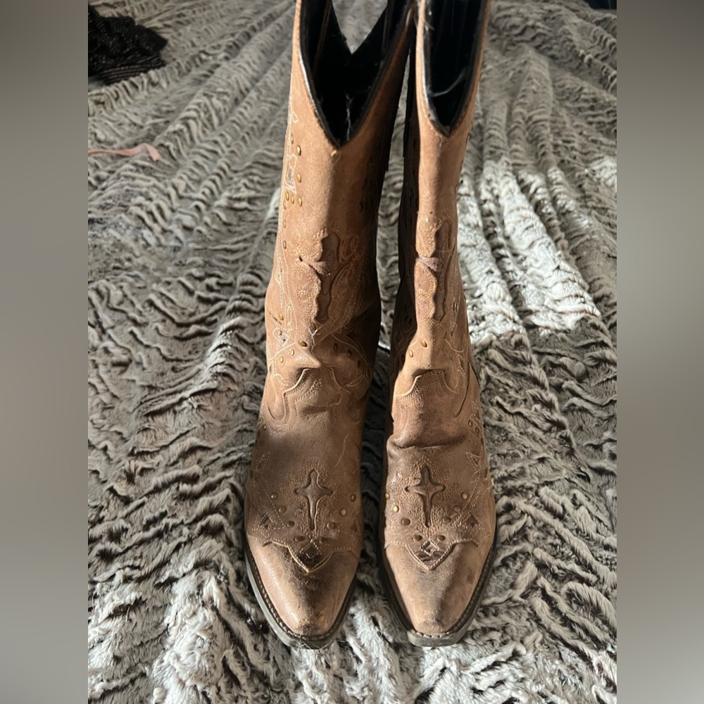 Laredo genuine leather cowgirl boots